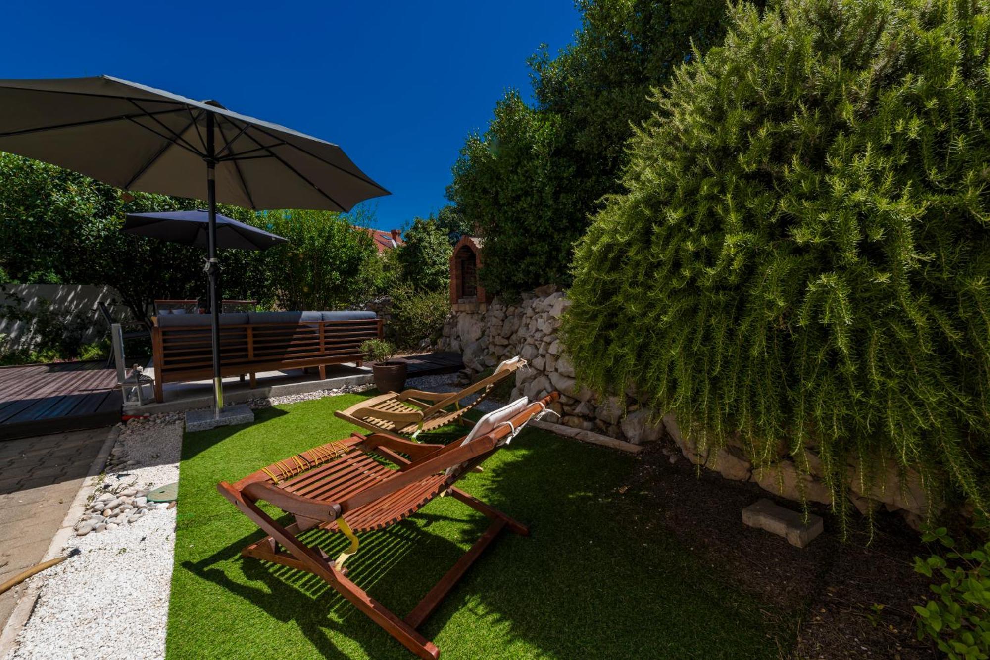 Apartment With Terrace And Mini Pool Green Gold Dubrovnik Exterior photo